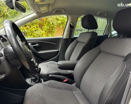 Белый Фольксваген Поло, объемом двигателя 1.2 л и пробегом 238 тыс. км за 9490 $, фото 21 на Automoto.ua