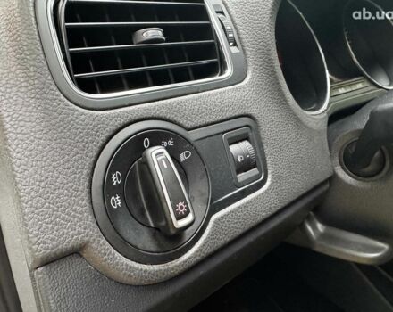 Белый Фольксваген Поло, объемом двигателя 1.2 л и пробегом 238 тыс. км за 9490 $, фото 11 на Automoto.ua