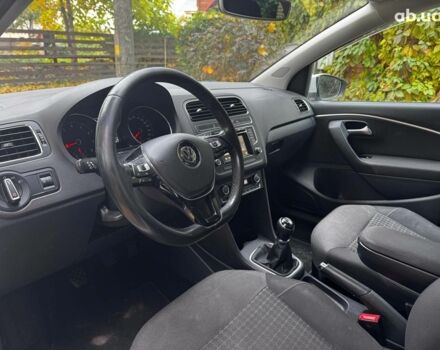 Белый Фольксваген Поло, объемом двигателя 1.2 л и пробегом 238 тыс. км за 9490 $, фото 10 на Automoto.ua