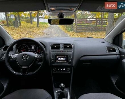 Белый Фольксваген Поло, объемом двигателя 1.2 л и пробегом 238 тыс. км за 9490 $, фото 24 на Automoto.ua