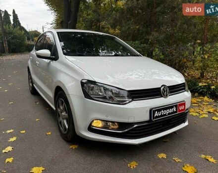 Белый Фольксваген Поло, объемом двигателя 1.2 л и пробегом 238 тыс. км за 9490 $, фото 2 на Automoto.ua