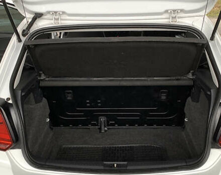 Білий Фольксваген Поло, об'ємом двигуна 1.2 л та пробігом 181 тис. км за 6500 $, фото 15 на Automoto.ua