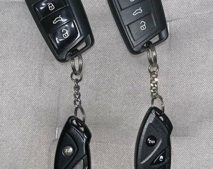 Білий Фольксваген Поло, об'ємом двигуна 1.2 л та пробігом 181 тис. км за 6500 $, фото 17 на Automoto.ua