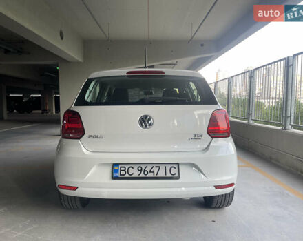Белый Фольксваген Поло, объемом двигателя 1.42 л и пробегом 158 тыс. км за 10300 $, фото 3 на Automoto.ua