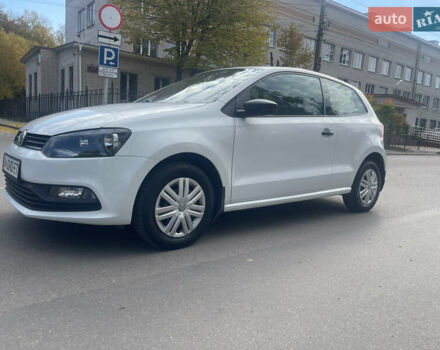 Білий Фольксваген Поло, об'ємом двигуна 1.2 л та пробігом 240 тис. км за 5800 $, фото 1 на Automoto.ua