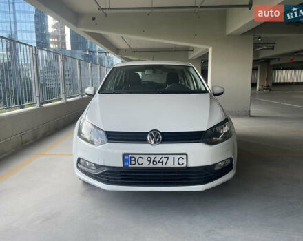 Белый Фольксваген Поло, объемом двигателя 1.42 л и пробегом 158 тыс. км за 10300 $, фото 1 на Automoto.ua