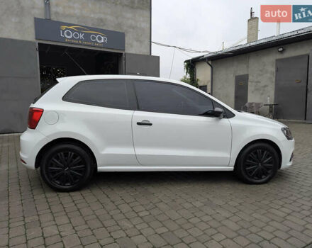 Белый Фольксваген Поло, объемом двигателя 1.4 л и пробегом 123 тыс. км за 10500 $, фото 3 на Automoto.ua