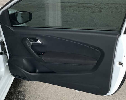 Білий Фольксваген Поло, об'ємом двигуна 1.2 л та пробігом 181 тис. км за 6500 $, фото 8 на Automoto.ua