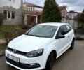 Белый Фольксваген Поло, объемом двигателя 1.2 л и пробегом 200 тыс. км за 6100 $, фото 1 на Automoto.ua
