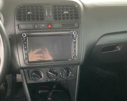 Білий Фольксваген Поло, об'ємом двигуна 1.2 л та пробігом 181 тис. км за 6500 $, фото 14 на Automoto.ua