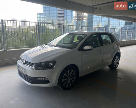 Белый Фольксваген Поло, объемом двигателя 1.42 л и пробегом 158 тыс. км за 10300 $, фото 2 на Automoto.ua