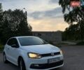 Белый Фольксваген Поло, объемом двигателя 1.2 л и пробегом 105 тыс. км за 8000 $, фото 1 на Automoto.ua
