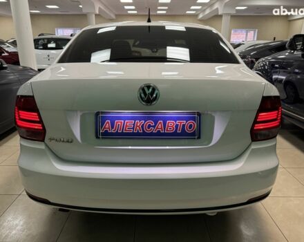 Білий Фольксваген Поло, об'ємом двигуна 1.6 л та пробігом 139 тис. км за 8700 $, фото 4 на Automoto.ua