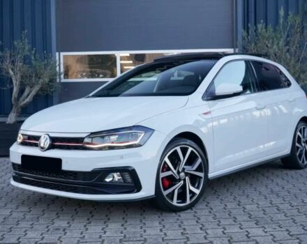 Білий Фольксваген Поло, об'ємом двигуна 2 л та пробігом 30 тис. км за 7000 $, фото 2 на Automoto.ua