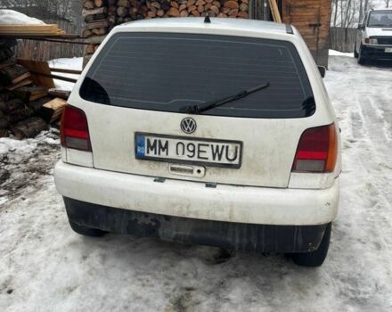 Білий Фольксваген Поло, об'ємом двигуна 1.6 л та пробігом 240 тис. км за 348 $, фото 1 на Automoto.ua