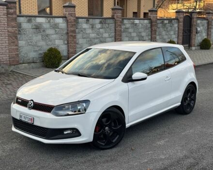 Белый Фольксваген Поло, объемом двигателя 1.4 л и пробегом 198 тыс. км за 6900 $, фото 1 на Automoto.ua