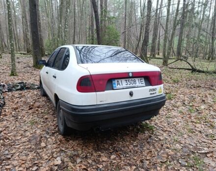 Белый Фольксваген Поло, объемом двигателя 1.6 л и пробегом 250 тыс. км за 951 $, фото 3 на Automoto.ua