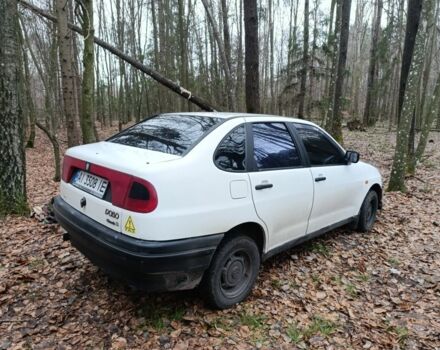 Белый Фольксваген Поло, объемом двигателя 1.6 л и пробегом 250 тыс. км за 951 $, фото 2 на Automoto.ua