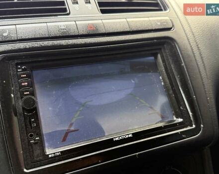 Білий Фольксваген Поло, об'ємом двигуна 1.6 л та пробігом 179 тис. км за 6400 $, фото 25 на Automoto.ua