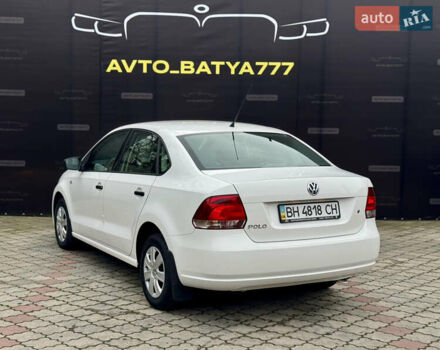 Белый Фольксваген Поло, объемом двигателя 1.6 л и пробегом 15 тыс. км за 9400 $, фото 5 на Automoto.ua