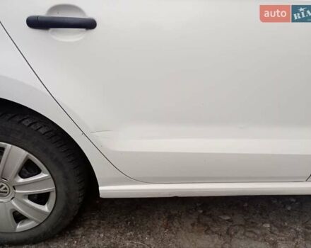 Белый Фольксваген Поло, объемом двигателя 1.6 л и пробегом 220 тыс. км за 5000 $, фото 13 на Automoto.ua