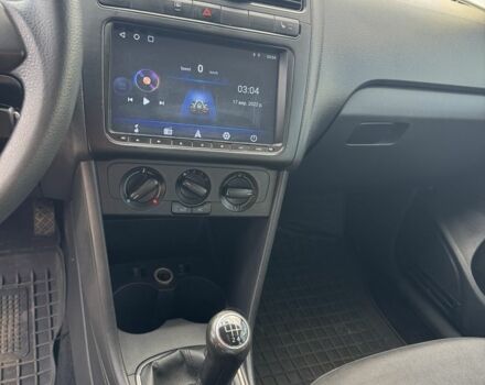 Белый Фольксваген Поло, объемом двигателя 1.6 л и пробегом 329 тыс. км за 4350 $, фото 9 на Automoto.ua