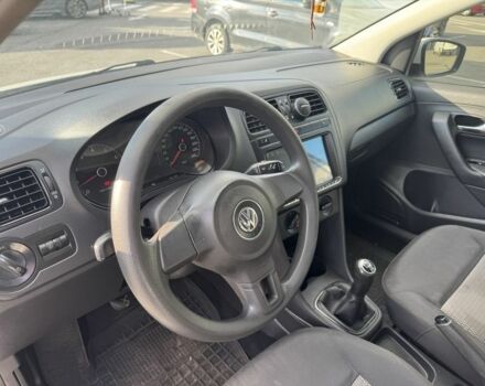 Белый Фольксваген Поло, объемом двигателя 1.6 л и пробегом 329 тыс. км за 4350 $, фото 8 на Automoto.ua