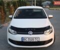 Белый Фольксваген Поло, объемом двигателя 1.6 л и пробегом 252 тыс. км за 5000 $, фото 1 на Automoto.ua