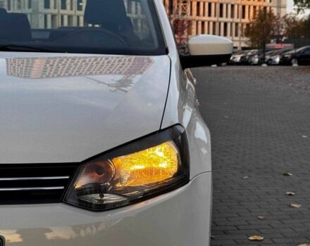 Белый Фольксваген Поло, объемом двигателя 1.6 л и пробегом 134 тыс. км за 7400 $, фото 3 на Automoto.ua