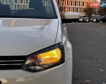 Білий Фольксваген Поло, об'ємом двигуна 1.6 л та пробігом 134 тис. км за 7400 $, фото 3 на Automoto.ua