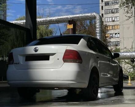 Белый Фольксваген Поло, объемом двигателя 1.6 л и пробегом 119 тыс. км за 4500 $, фото 1 на Automoto.ua
