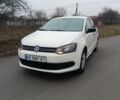Белый Фольксваген Поло, объемом двигателя 1.6 л и пробегом 300 тыс. км за 3500 $, фото 1 на Automoto.ua