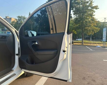 Белый Фольксваген Поло, объемом двигателя 1.6 л и пробегом 164 тыс. км за 9000 $, фото 14 на Automoto.ua