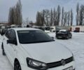 Белый Фольксваген Поло, объемом двигателя 1.6 л и пробегом 300 тыс. км за 5350 $, фото 1 на Automoto.ua