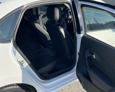 Белый Фольксваген Поло, объемом двигателя 1.6 л и пробегом 187 тыс. км за 6000 $, фото 1 на Automoto.ua