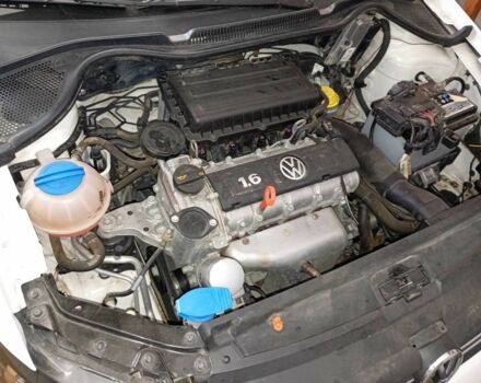 Белый Фольксваген Поло, объемом двигателя 1.6 л и пробегом 60 тыс. км за 8100 $, фото 8 на Automoto.ua