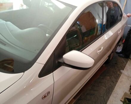 Белый Фольксваген Поло, объемом двигателя 1.6 л и пробегом 60 тыс. км за 8100 $, фото 1 на Automoto.ua