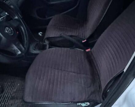 Белый Фольксваген Поло, объемом двигателя 1.6 л и пробегом 224 тыс. км за 3800 $, фото 12 на Automoto.ua