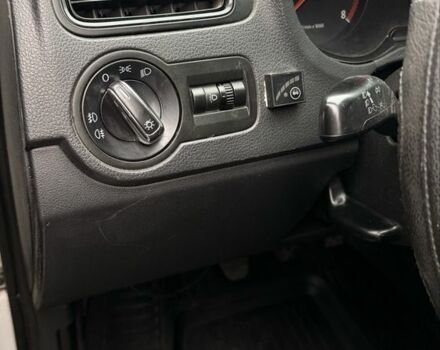 Білий Фольксваген Поло, об'ємом двигуна 1.6 л та пробігом 215 тис. км за 4600 $, фото 3 на Automoto.ua