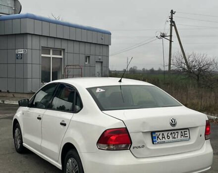 Белый Фольксваген Поло, объемом двигателя 1.6 л и пробегом 254 тыс. км за 4800 $, фото 5 на Automoto.ua