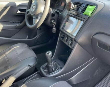 Белый Фольксваген Поло, объемом двигателя 1.6 л и пробегом 187 тыс. км за 6000 $, фото 2 на Automoto.ua