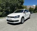 Белый Фольксваген Поло, объемом двигателя 1.6 л и пробегом 220 тыс. км за 6727 $, фото 1 на Automoto.ua