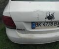 Белый Фольксваген Поло, объемом двигателя 1.6 л и пробегом 290 тыс. км за 3500 $, фото 4 на Automoto.ua