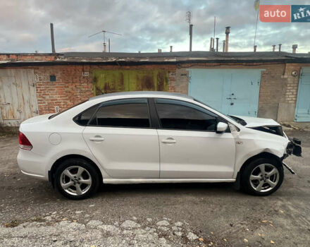 Белый Фольксваген Поло, объемом двигателя 1.6 л и пробегом 220 тыс. км за 3550 $, фото 6 на Automoto.ua