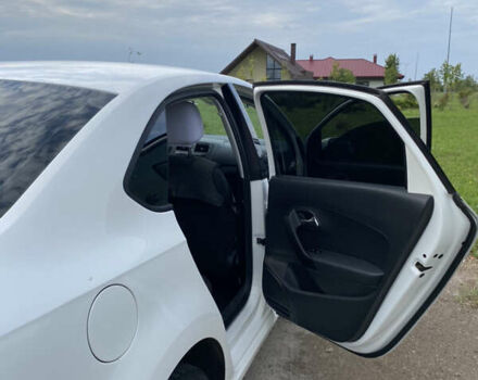 Белый Фольксваген Поло, объемом двигателя 1.6 л и пробегом 350 тыс. км за 5499 $, фото 5 на Automoto.ua