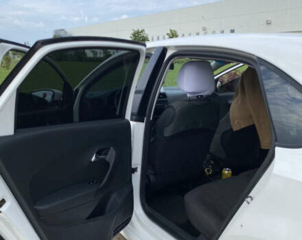 Белый Фольксваген Поло, объемом двигателя 1.6 л и пробегом 350 тыс. км за 5499 $, фото 8 на Automoto.ua