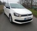 Белый Фольксваген Поло, объемом двигателя 1.6 л и пробегом 400 тыс. км за 3499 $, фото 1 на Automoto.ua