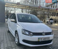 Белый Фольксваген Поло, объемом двигателя 1.6 л и пробегом 240 тыс. км за 5999 $, фото 1 на Automoto.ua