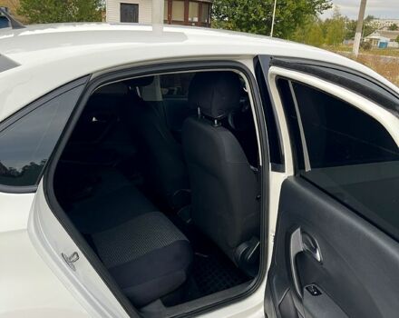 Білий Фольксваген Поло, об'ємом двигуна 1.6 л та пробігом 200 тис. км за 5200 $, фото 4 на Automoto.ua