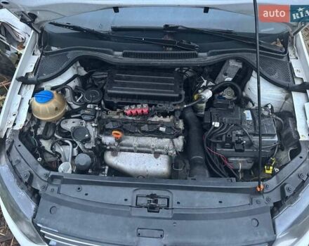 Белый Фольксваген Поло, объемом двигателя 1.6 л и пробегом 224 тыс. км за 3800 $, фото 18 на Automoto.ua